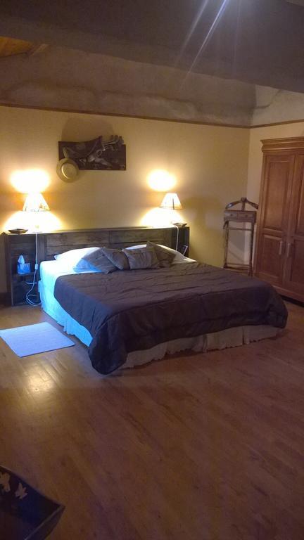 La Pigario Bed & Breakfast Lisle-sur-Tarn Phòng bức ảnh